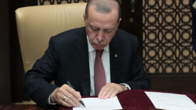 أردوغان يقيل نائبين لوزير المالية والليرة التركية تفاجئ الجميع بانخفاضها الحاد